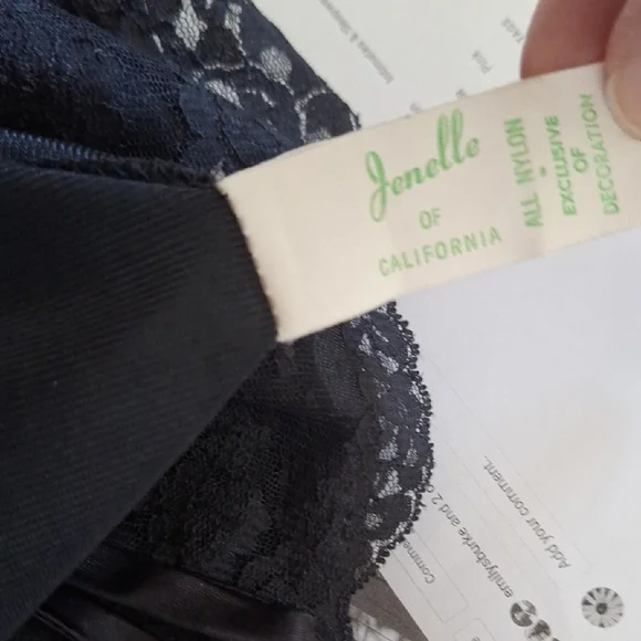 Elegant Black Vintage Nightgown By Jenelle of California - Picture 2 of 10